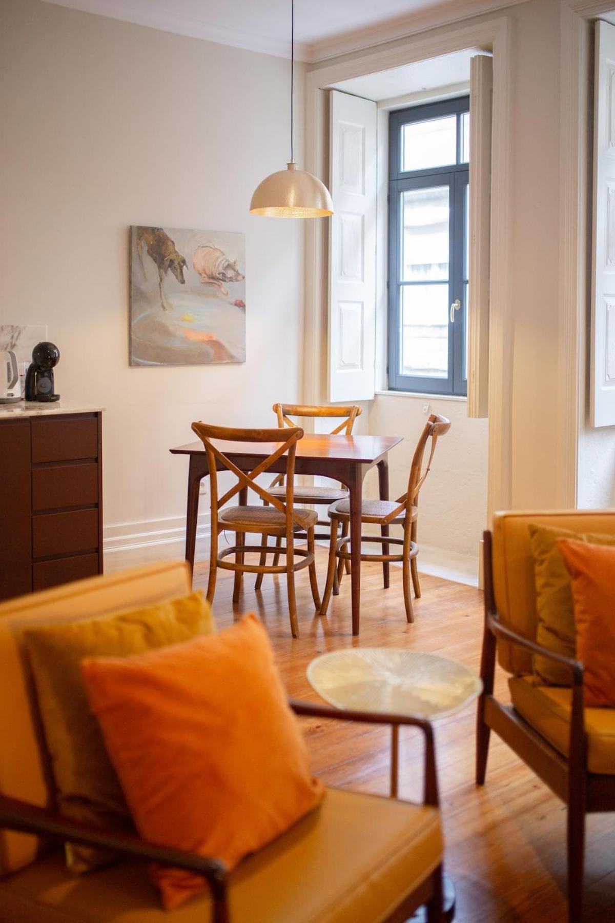 Once Upon In I Apartment *