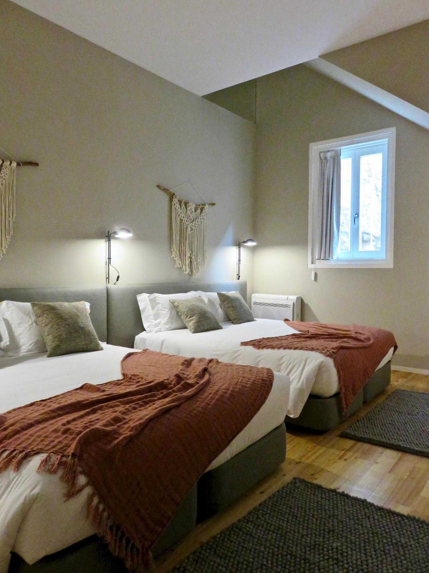 Serviced - Miragaia Ii Aparthotel Porto