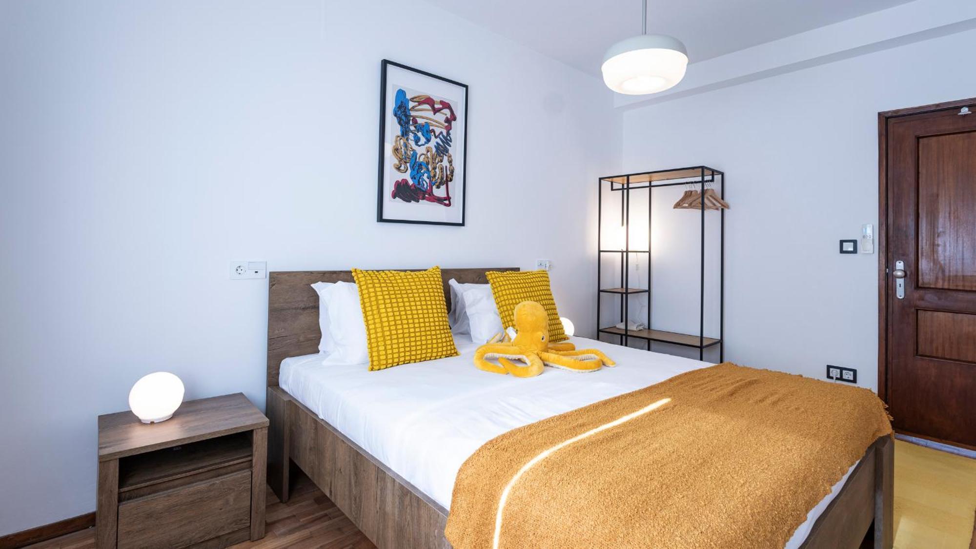 Elegant 3br In Downtown W Ac By Lovelystay Apartment Porto
