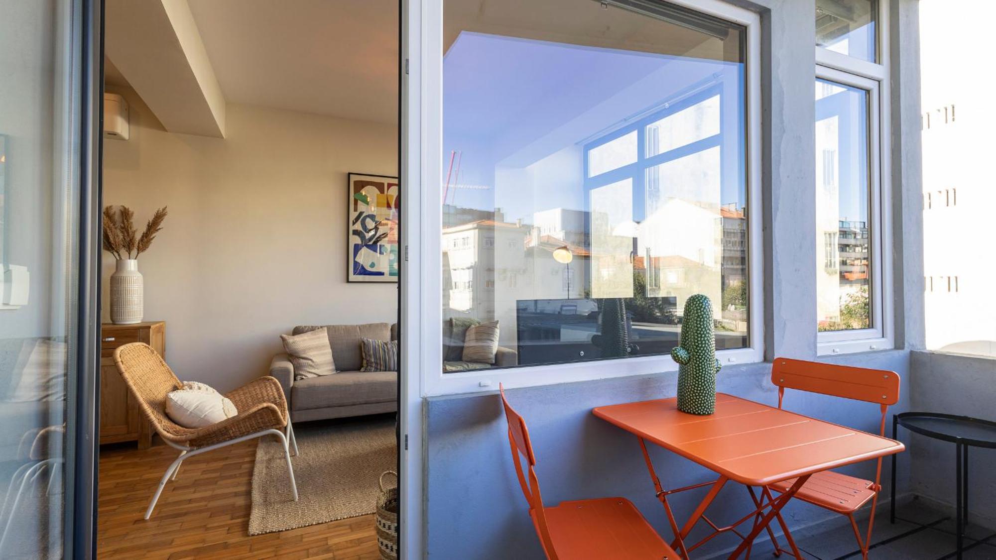 Apartment Elegant 3br In Downtown W Ac By Lovelystay