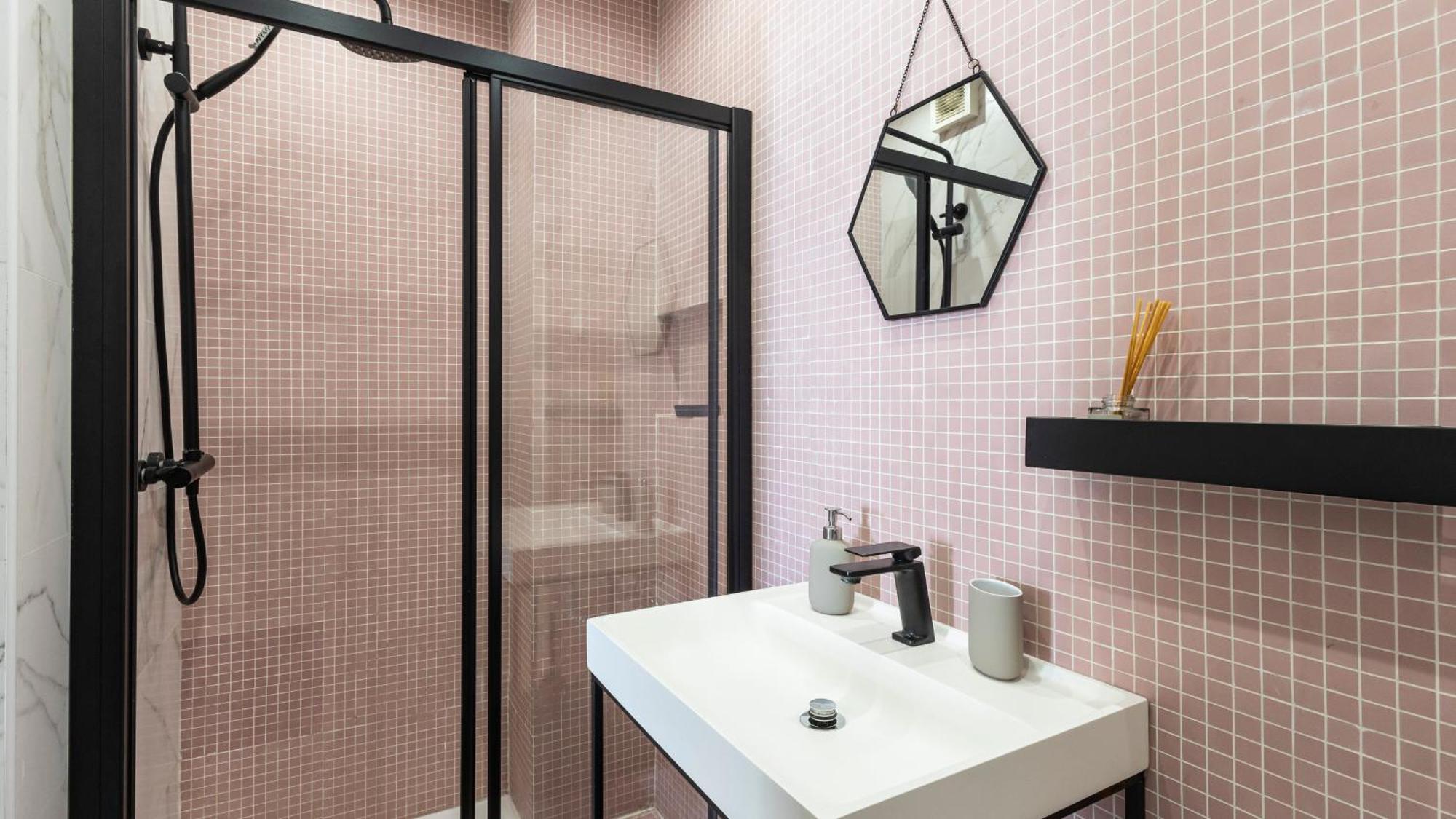 Elegant 3br In Downtown W Ac By Lovelystay Apartment Porto