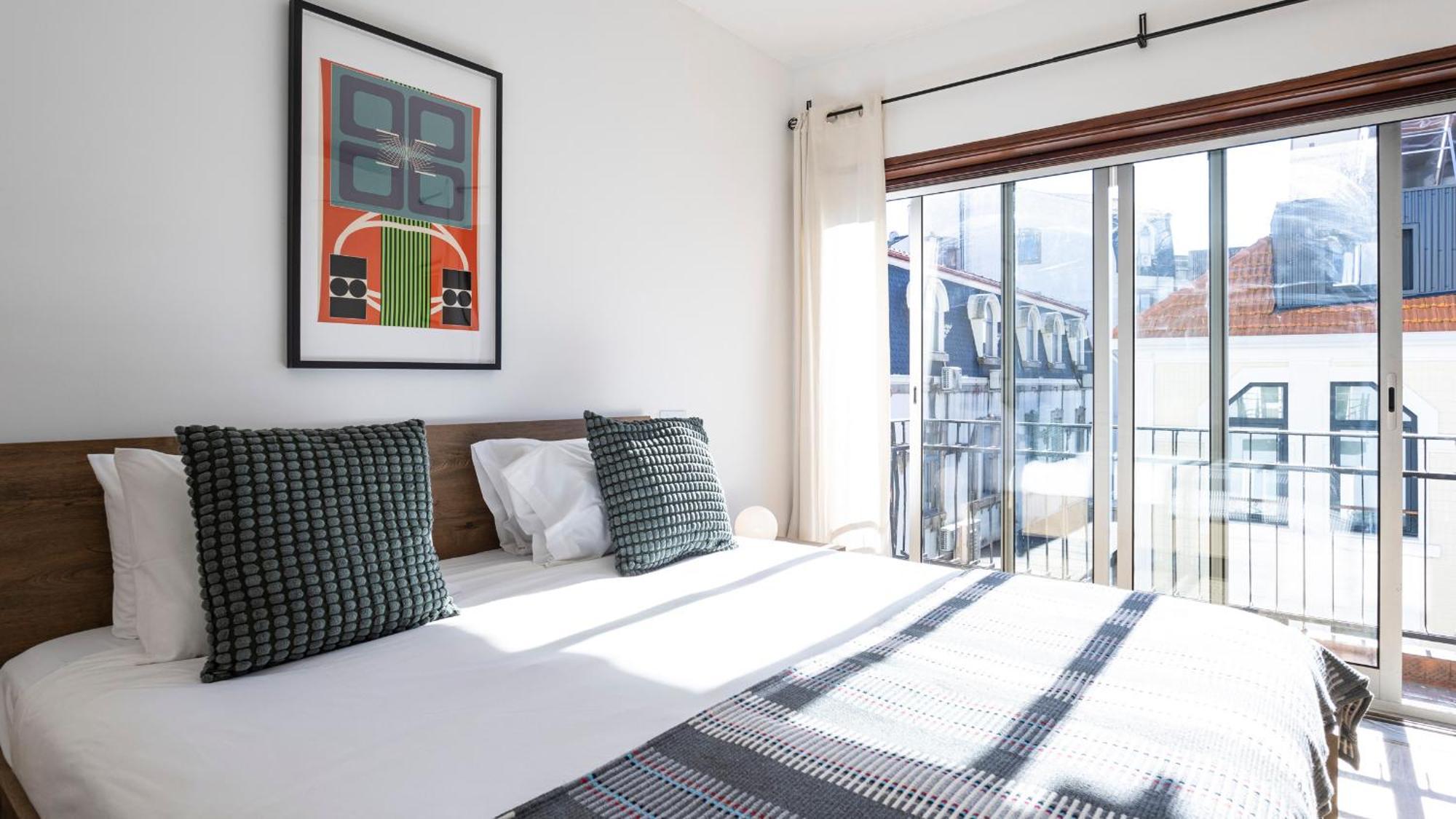 Apartment Elegant 3br In Downtown W Ac By Lovelystay *