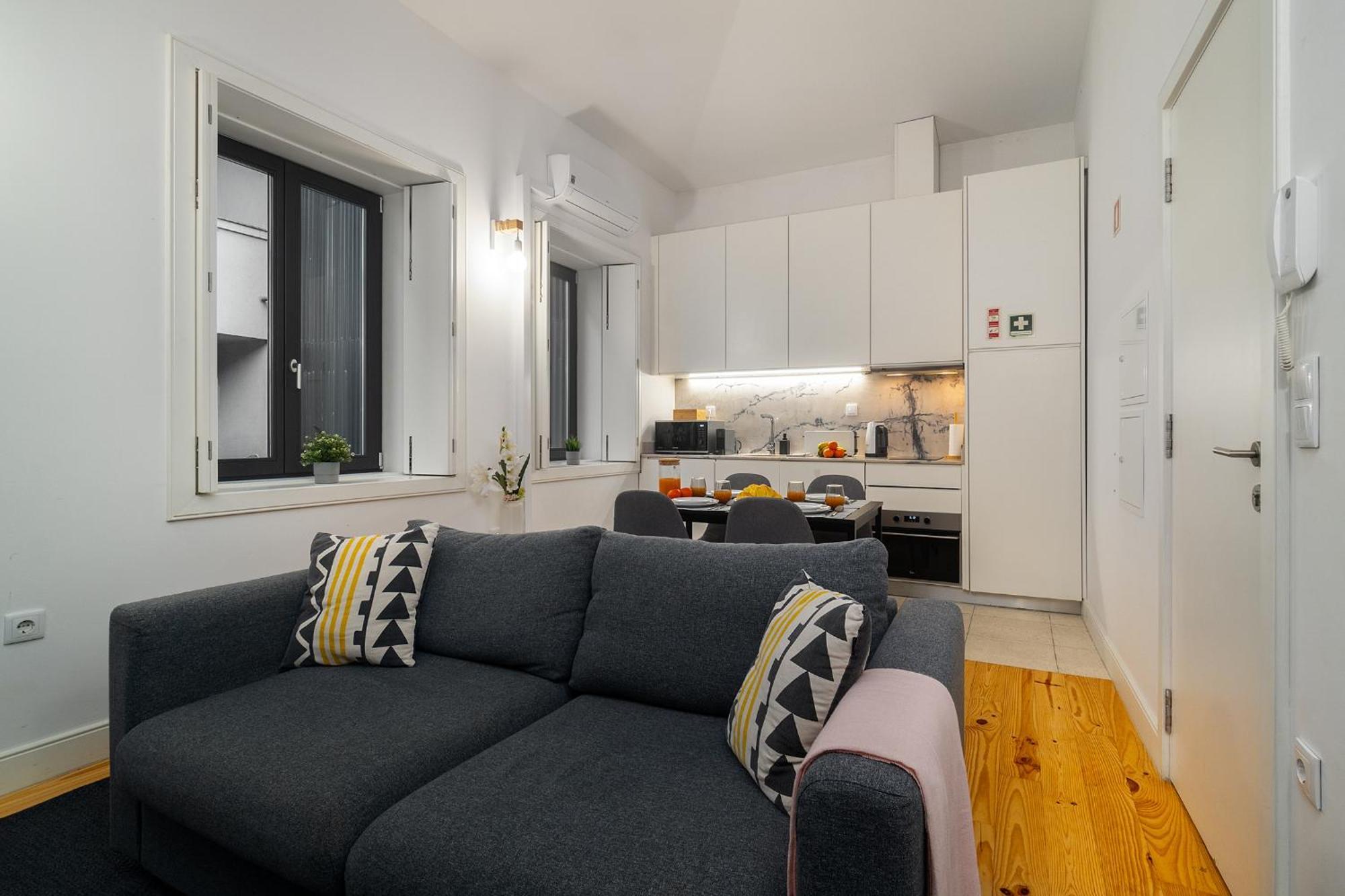Whome Living Stylish & Cozy
