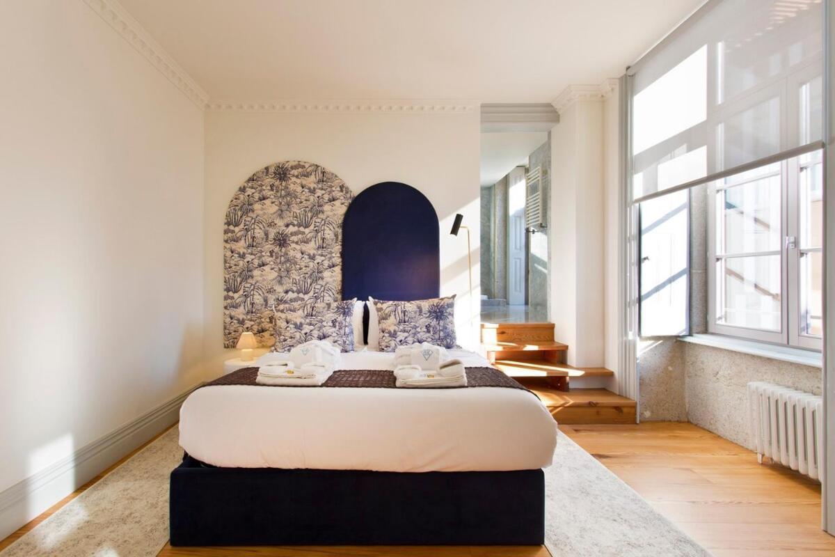 Boutique Rentals- The Miradouro Ribeira Apartment