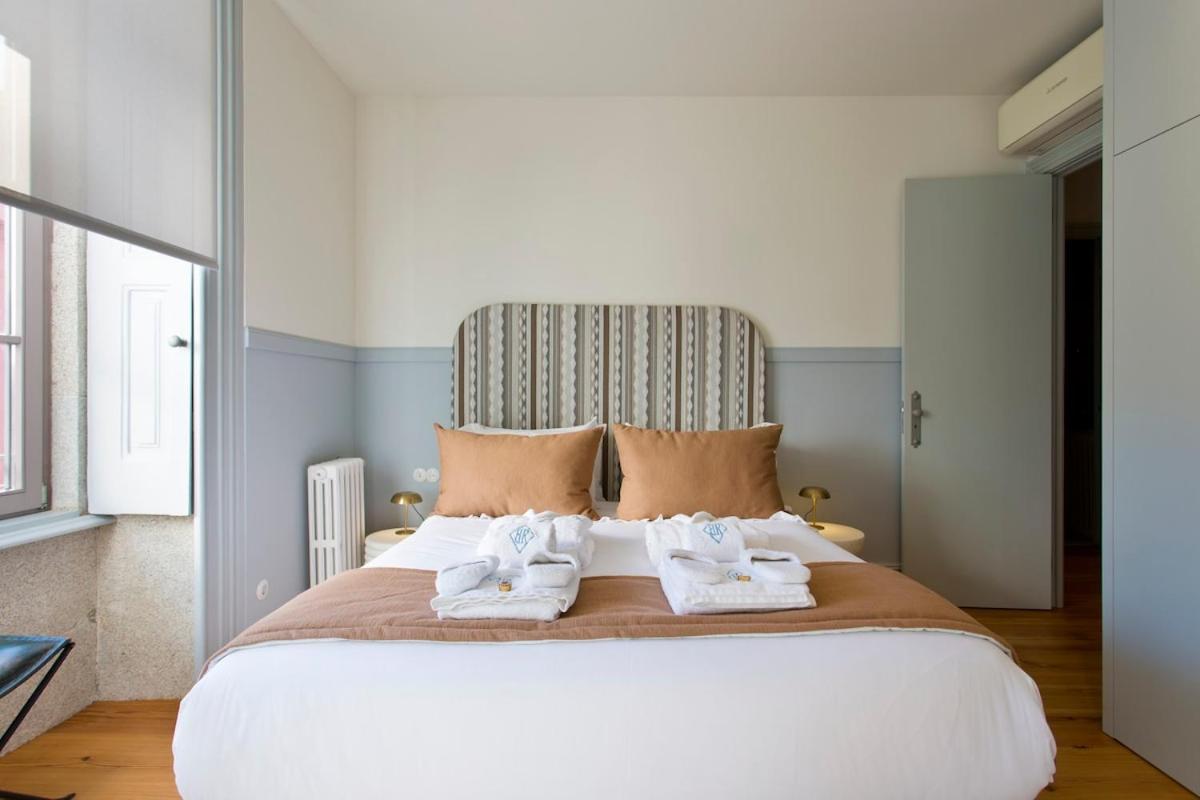 Boutique Rentals- The Miradouro Ribeira * Porto