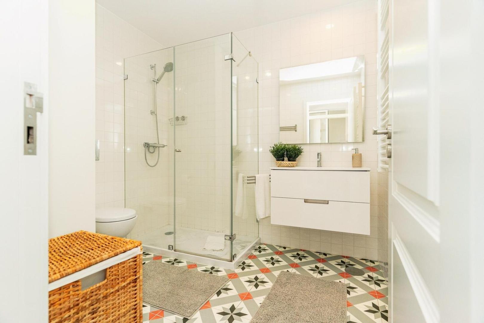 Apartment With Beautiful Garden In The Heart Of The