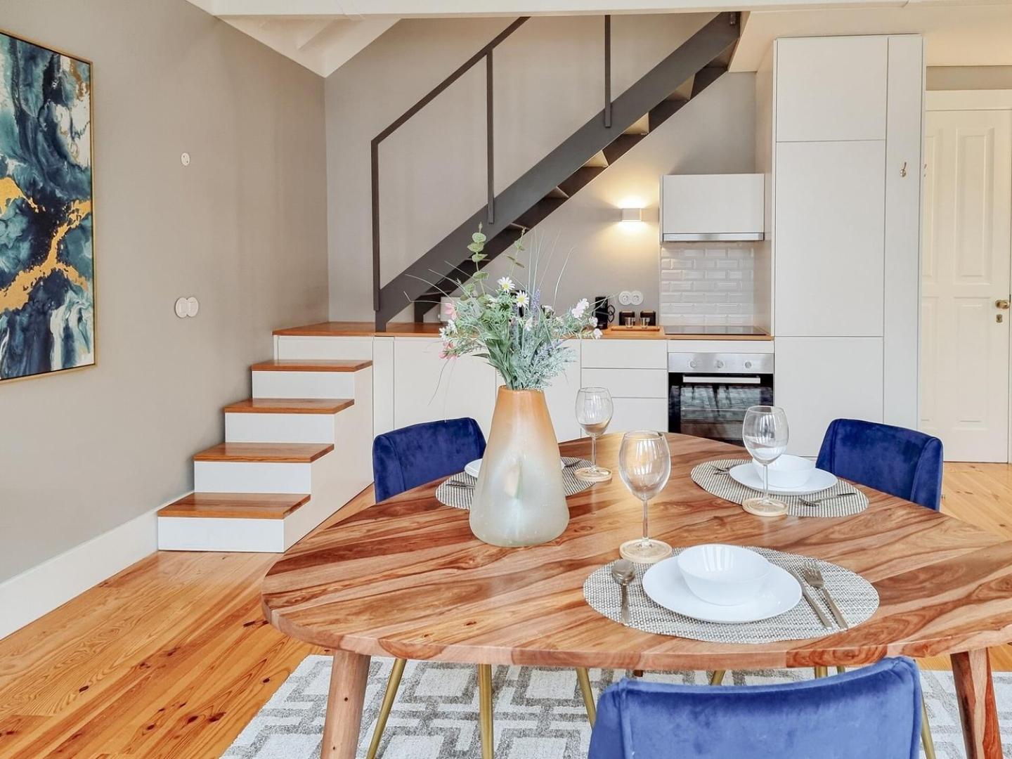 Apartment Charming Loft With Mezzanine In The Center