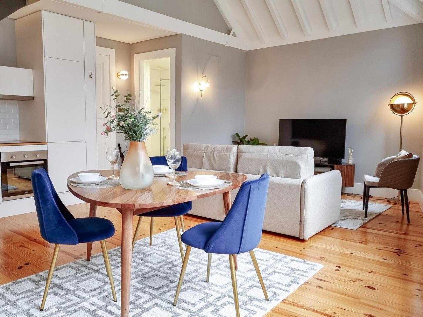 Charming Loft With Mezzanine In The Center Apartment Porto