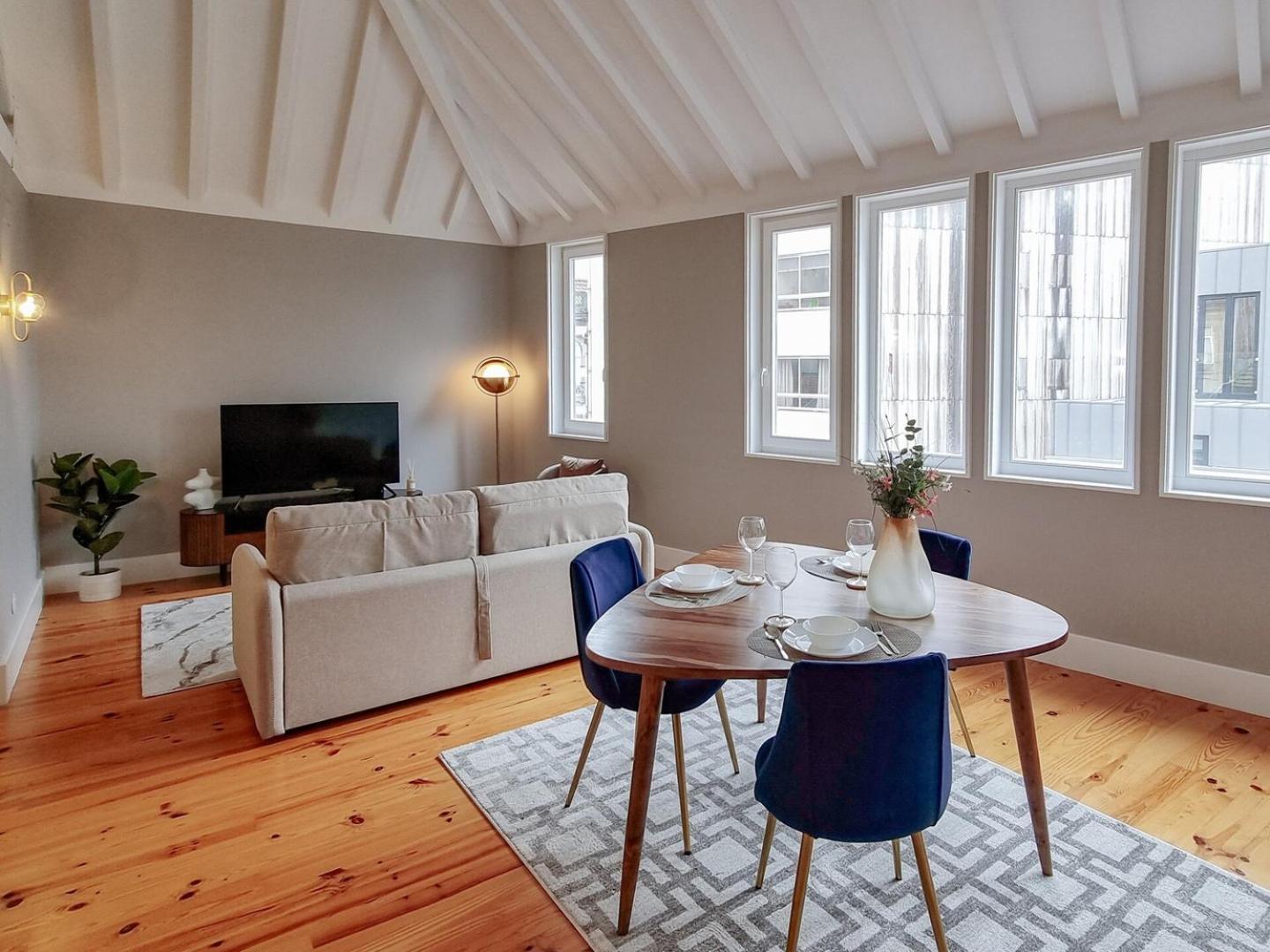 Apartment Charming Loft With Mezzanine In The Center