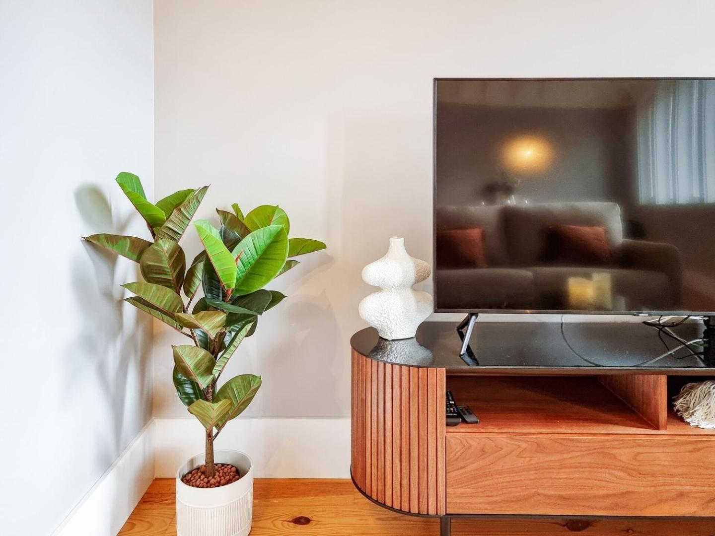 Apartment Charming Loft With Mezzanine In The Center Porto