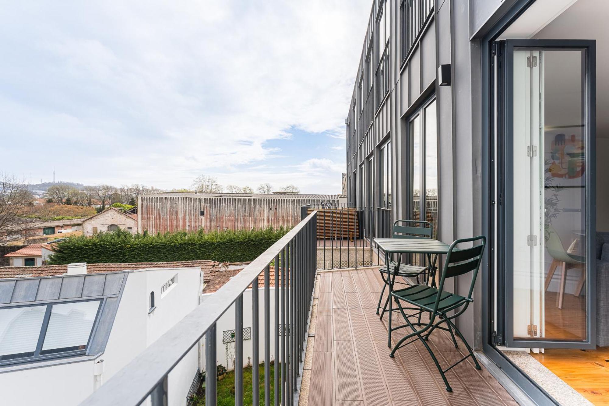 Sunshine Luxury House Urban Retreat Downtown Apartment Porto