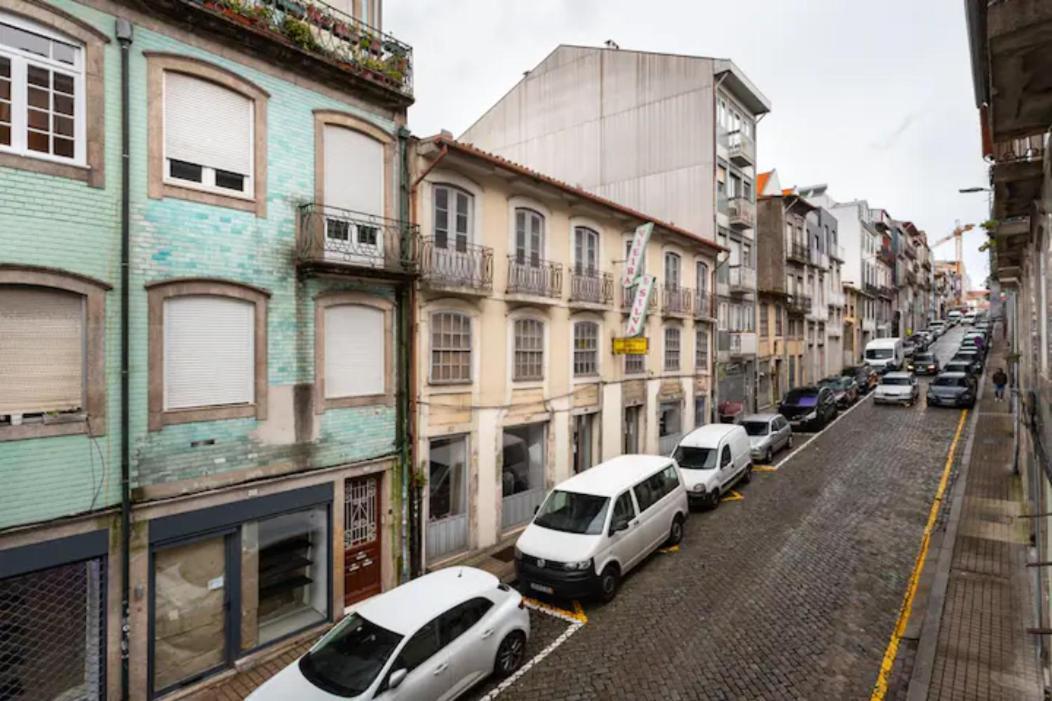 Almada Downtown Appartement Porto