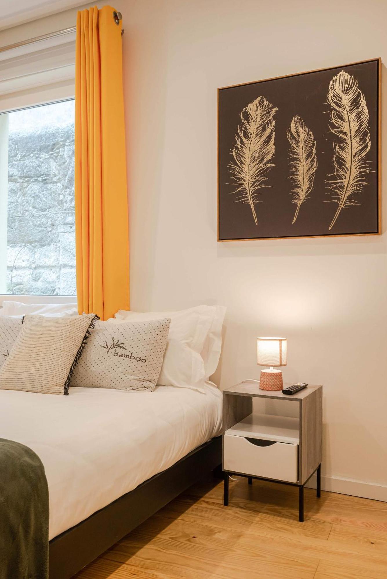 Liiiving In - Oasis Retreat