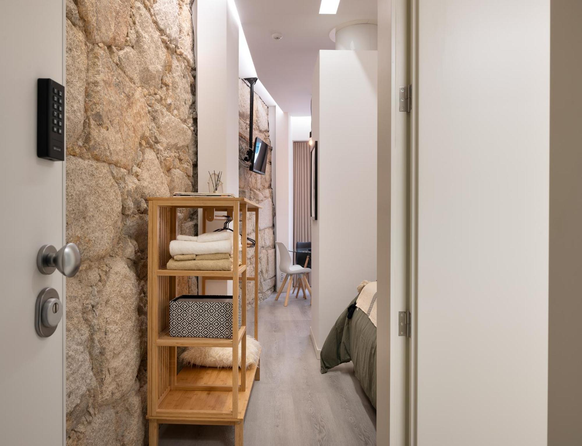 Apartment St Ildefonso 02 *