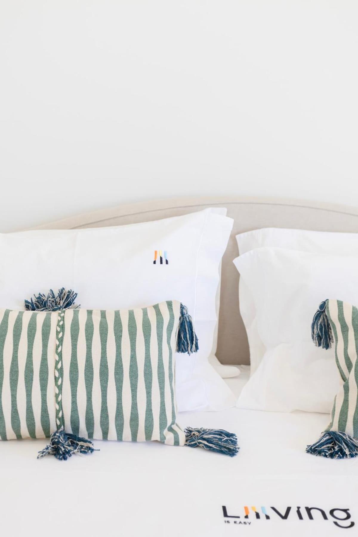 Liiiving In Matosinhos - Seaside Balcony Apartment Porto