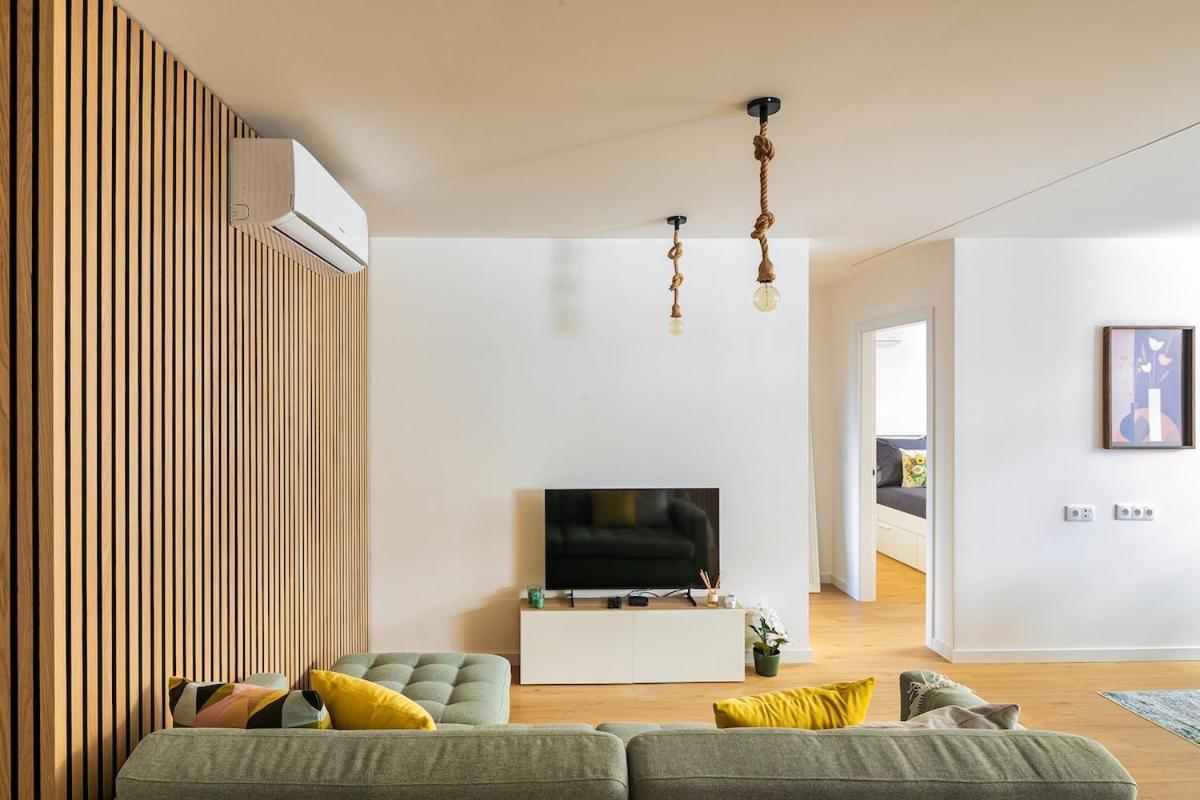 Yellow Breeze By Cozy *