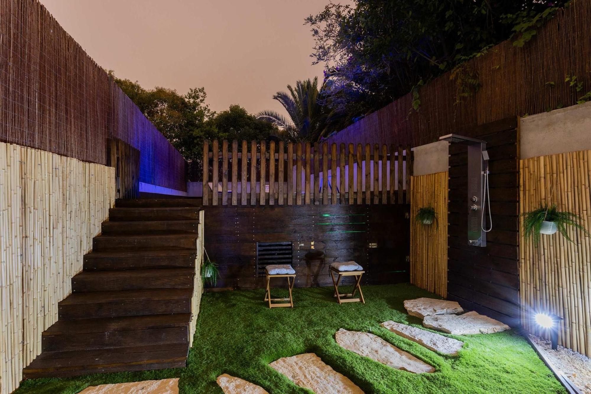 Liiiving In - Pool Paradise Appartement Porto