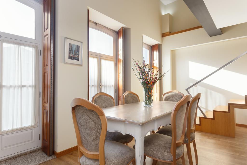 Chateau Apartment Porto
