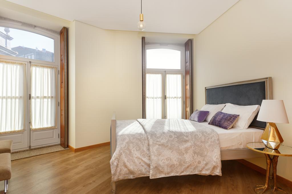 Chateau Apartment *