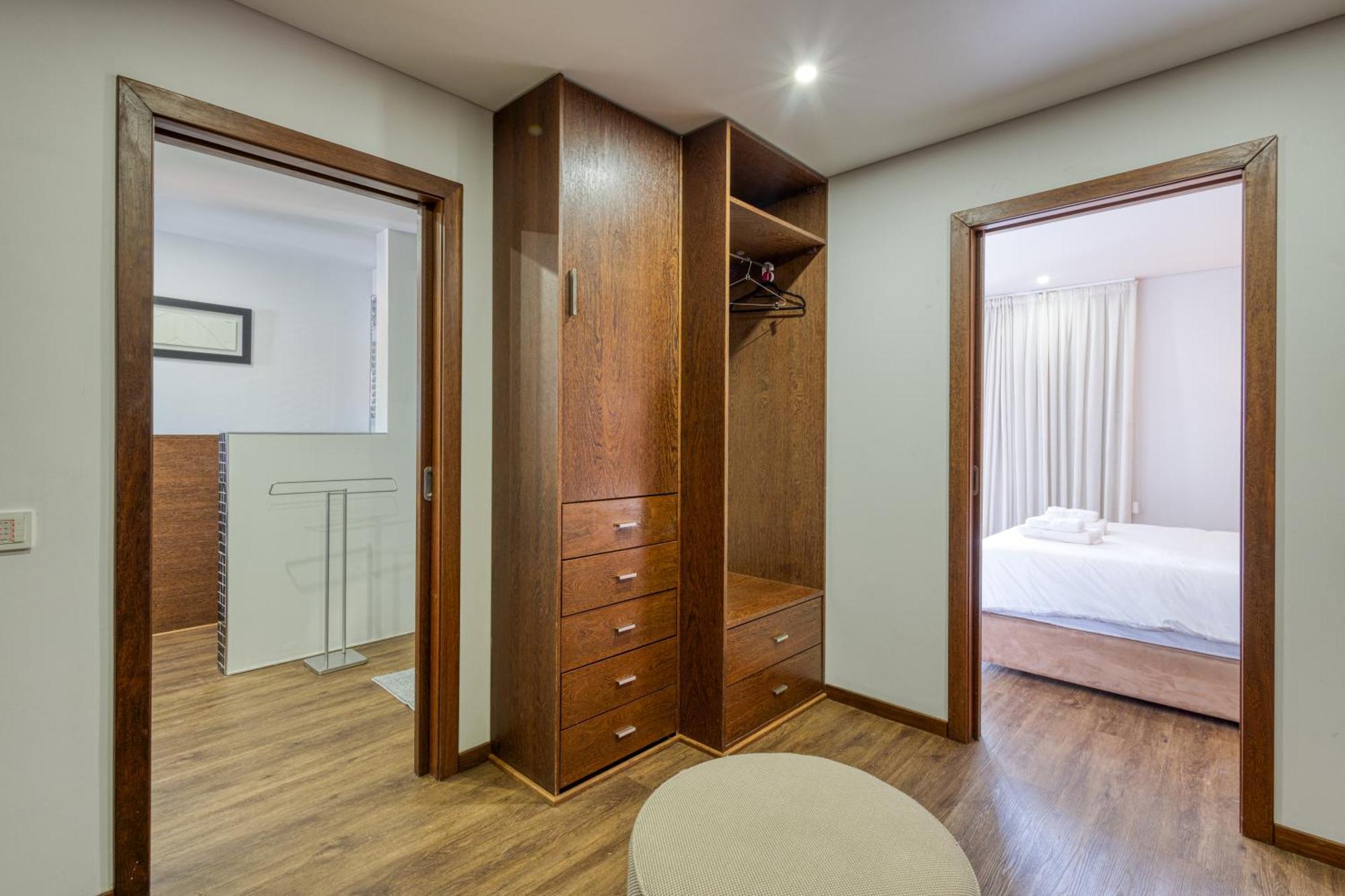 Holiday home On - Luxury House - Pool & Parking & Pet Friendly