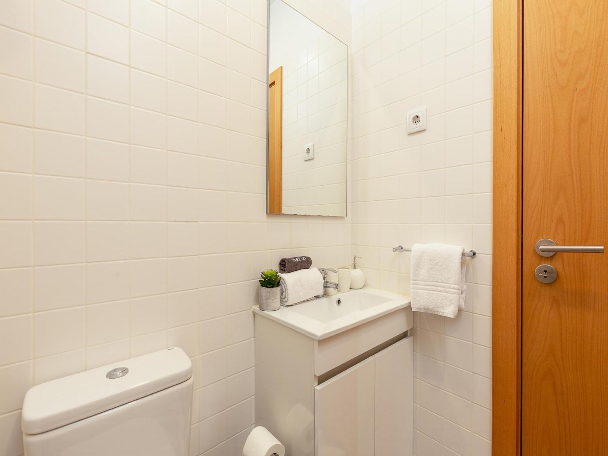 Apartment Charming 1-bedroom In