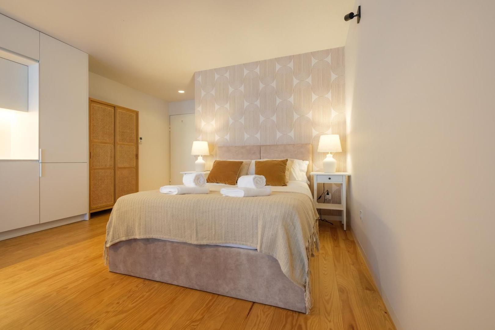 Spacious Loft W. Balcony In The Heart Of The