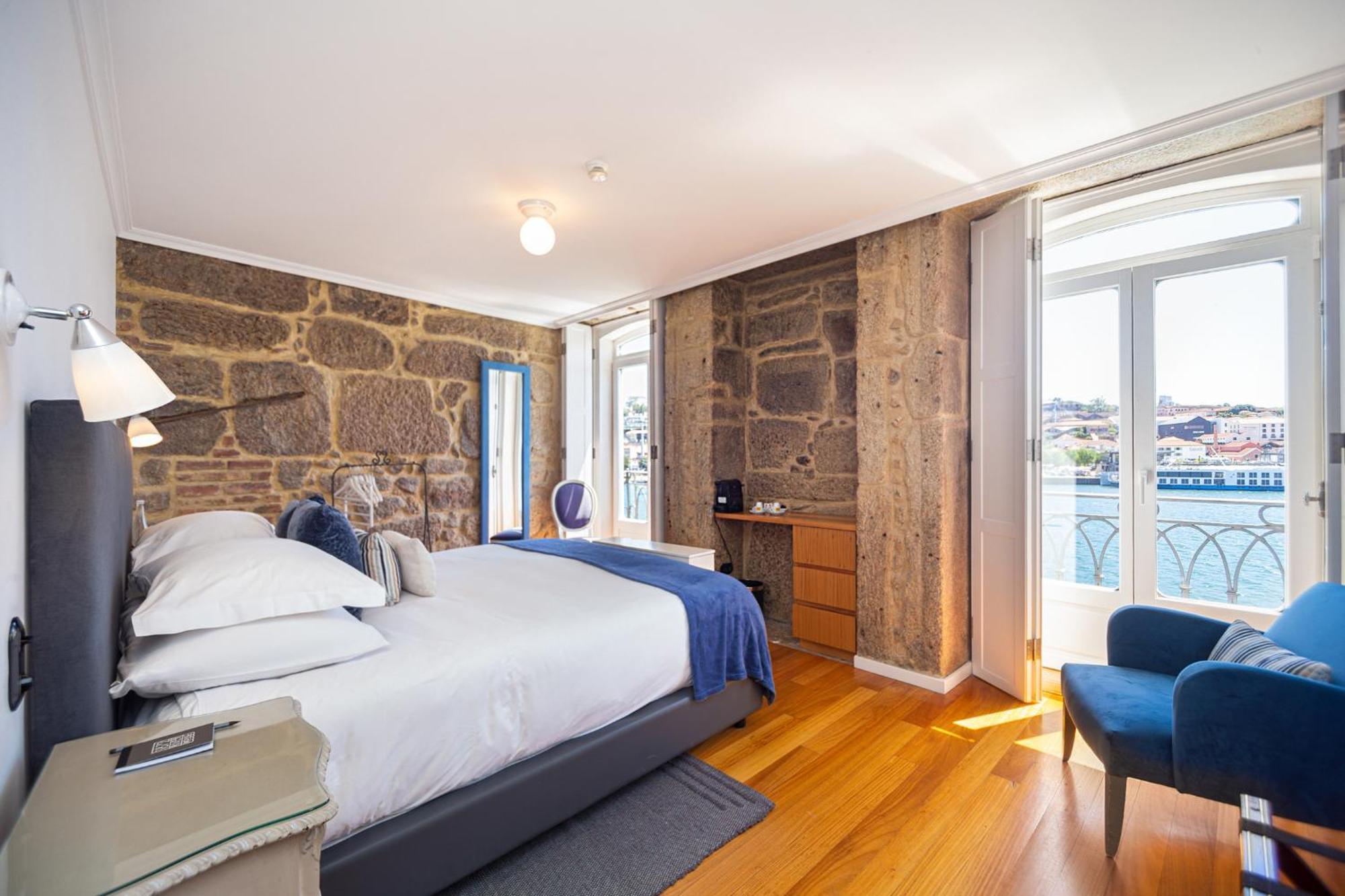 1872 River House By Olivia Porto