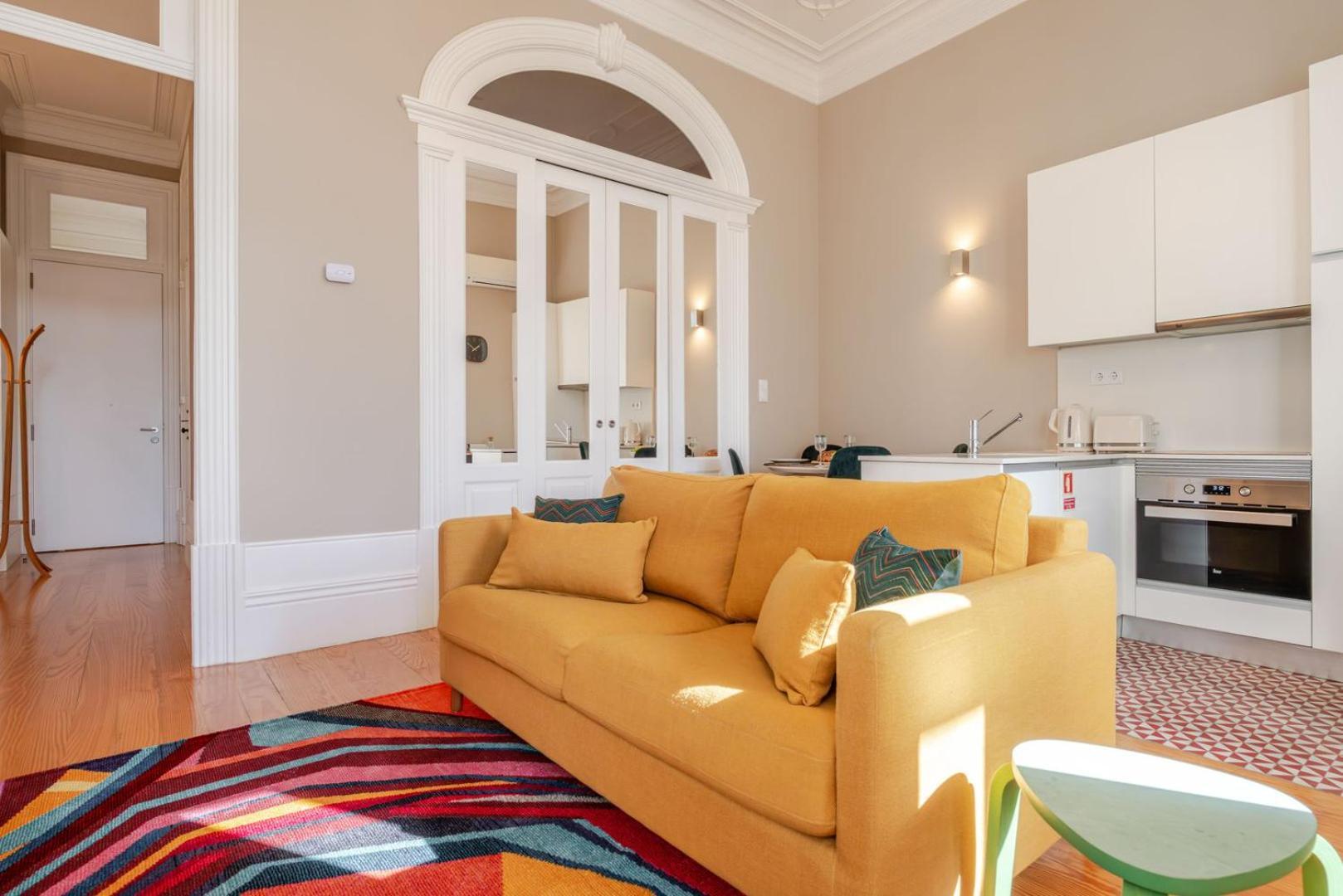 Apartamento Classic Meets Modern - Downtown Balcony Retreat Porto