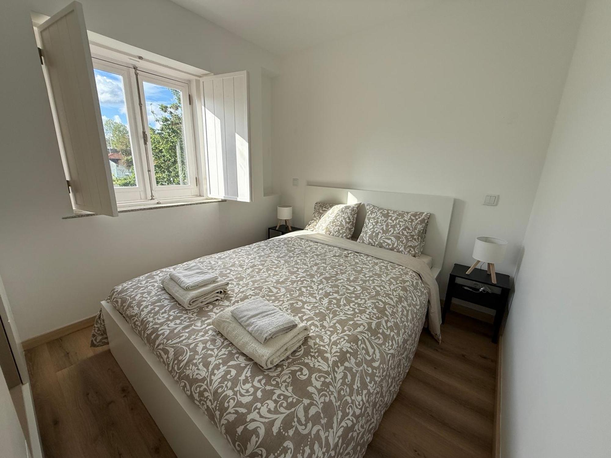 Ribeirinho - 4 Bedrooms Ferienhaus Porto