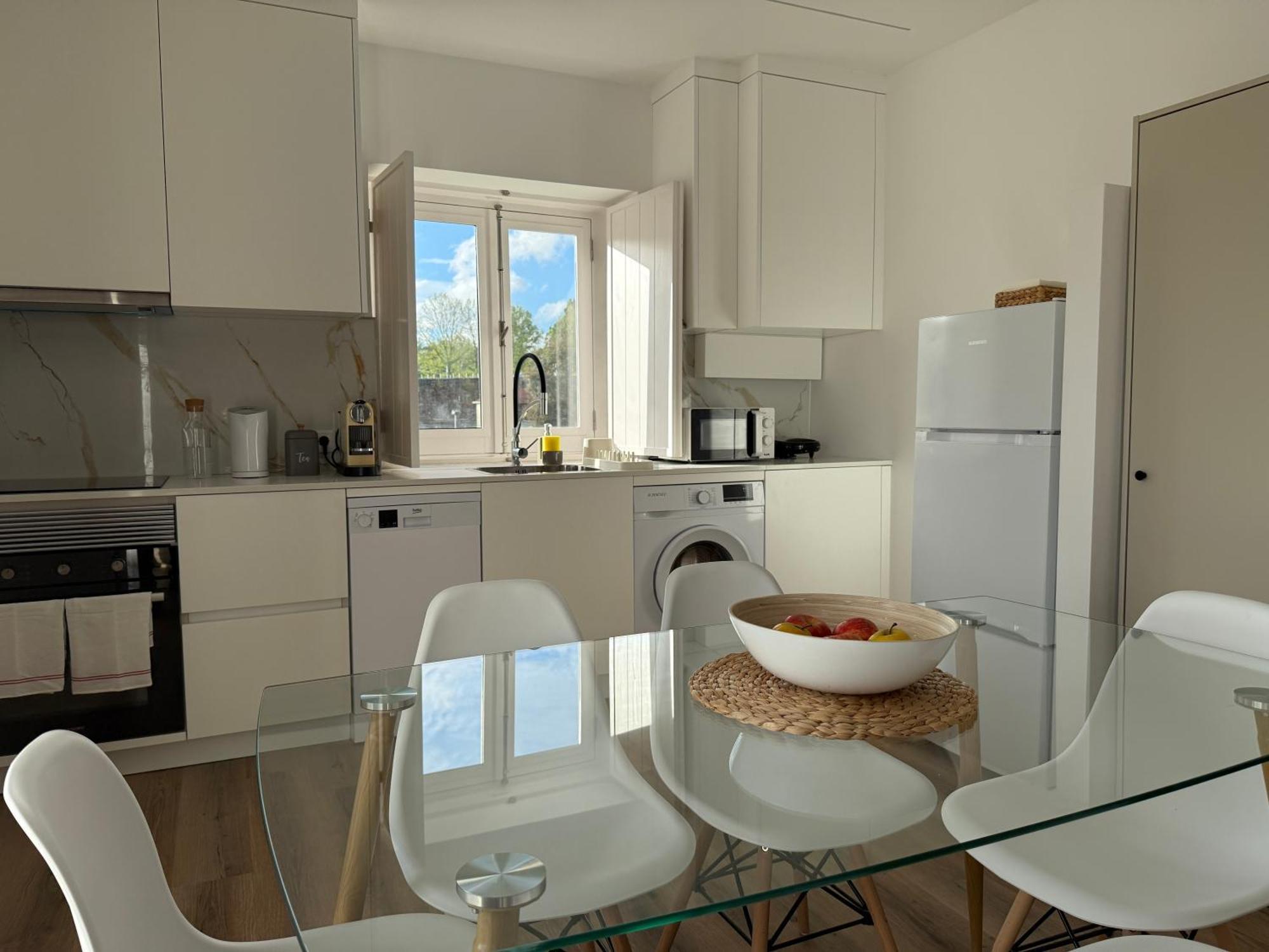 Ribeirinho - 4 Bedrooms Ferienhaus