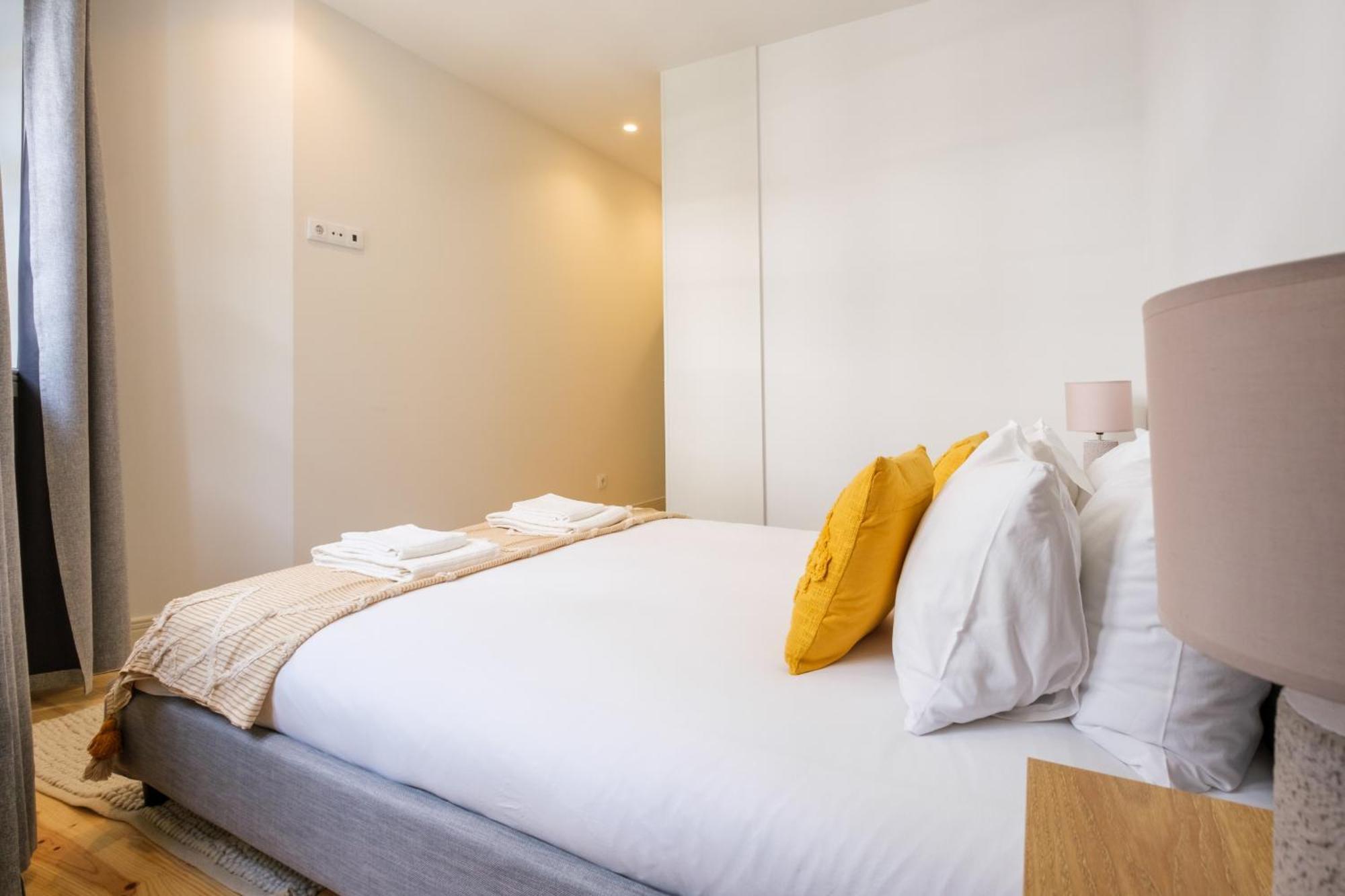 Appartement Art Deco 11 Luxury 2br Downtown Metro Ac Porto