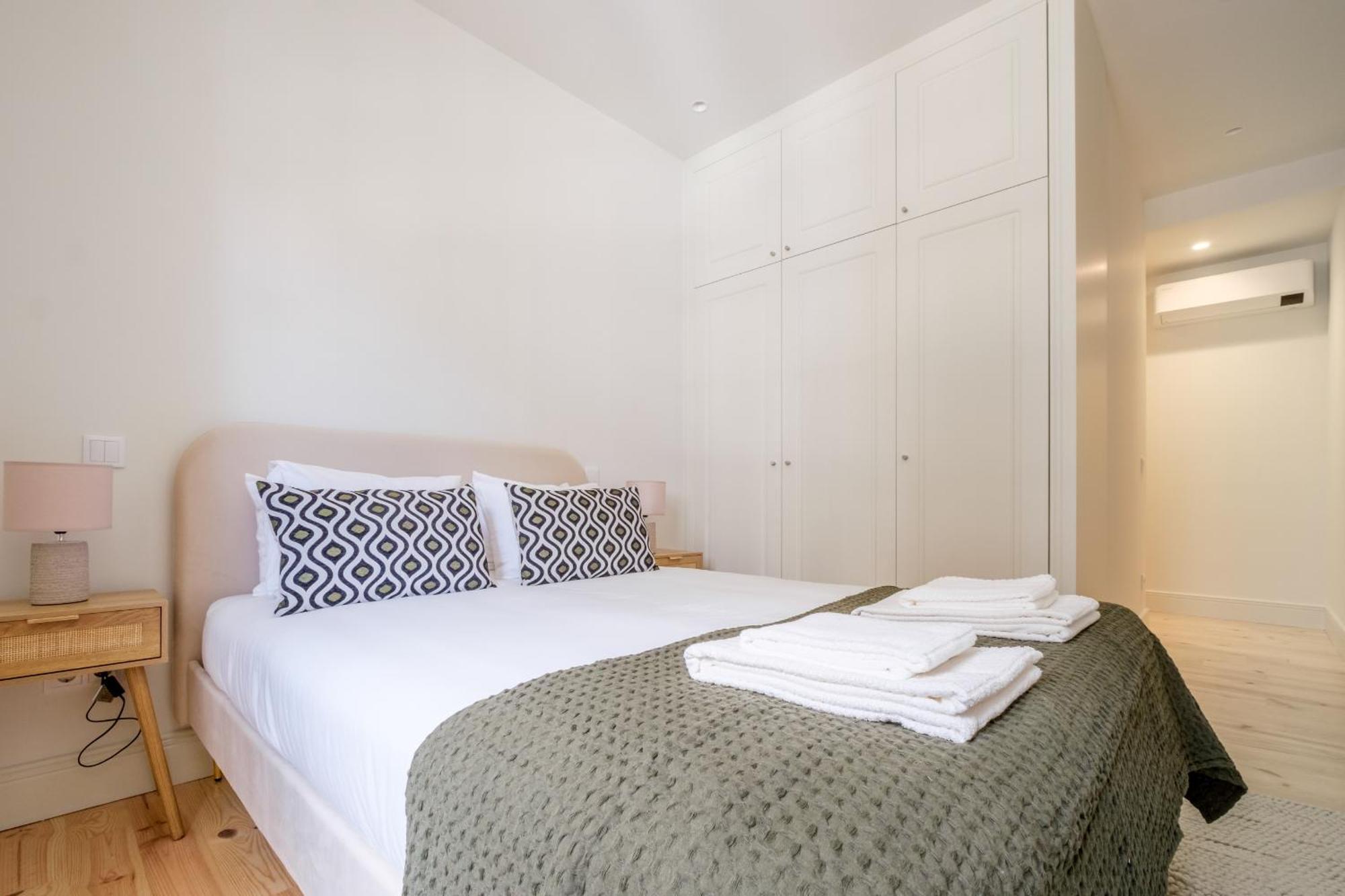 Art Deco 11 Luxury 2br Downtown Metro Ac Appartement
