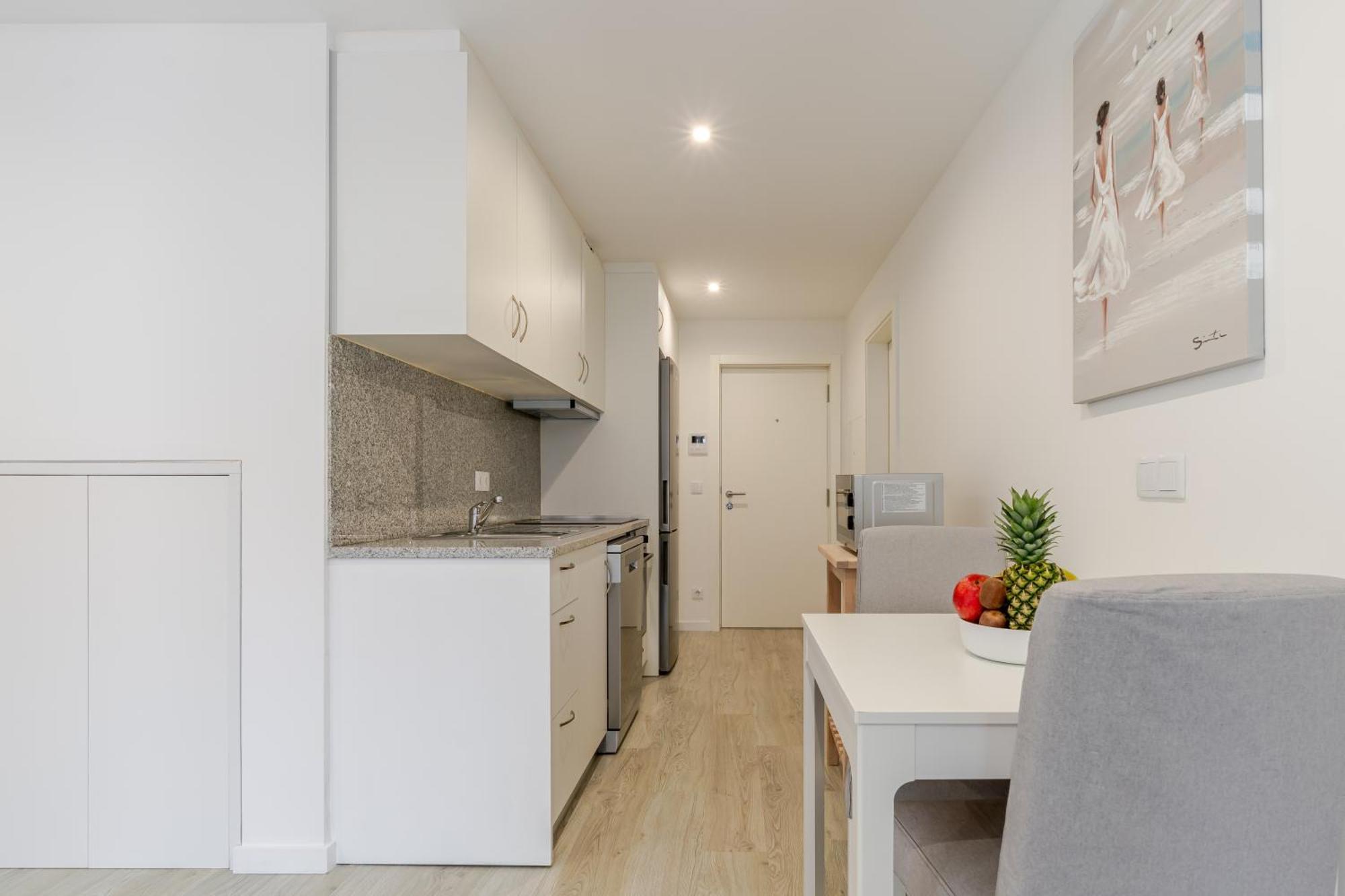 Appartement Hostwise - Modern & Bright Porto