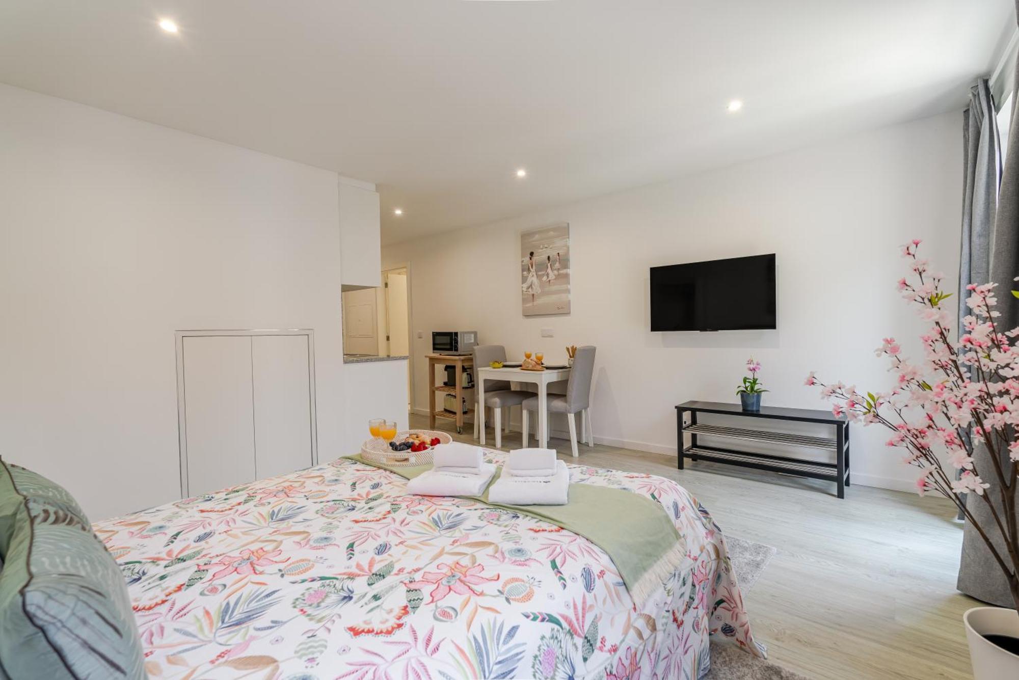 Hostwise - Modern & Bright * Porto