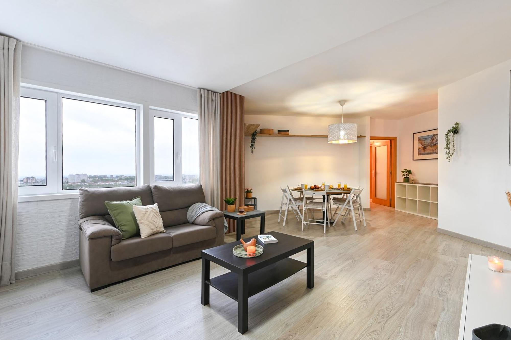 Panoramic 3 Bedrooms Apartment