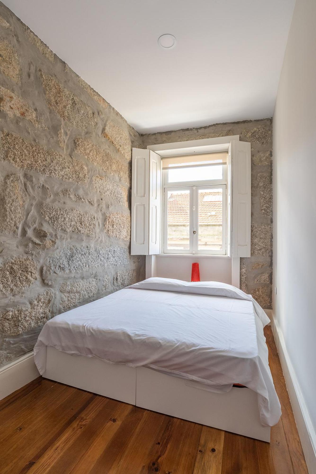 Zd Moreira Flats E By Portoproperties4you Porto