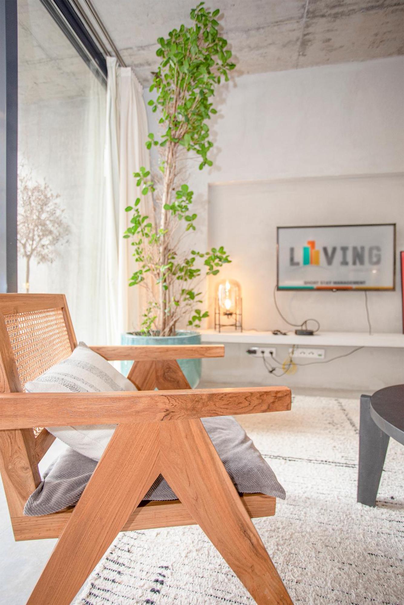 Liiiving In - Bolhao Trendy