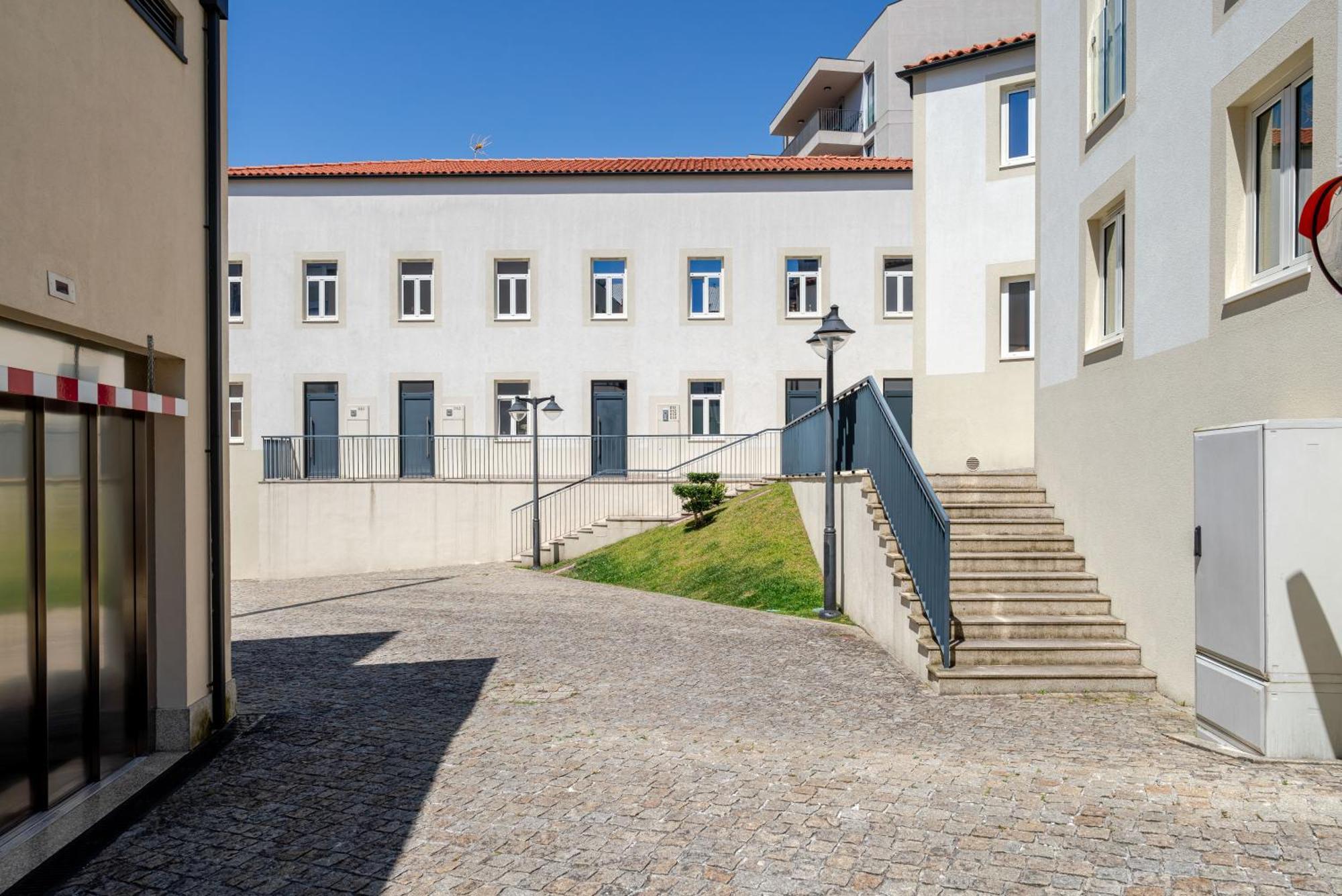 Appartement Host Wise Stylish With Garage *