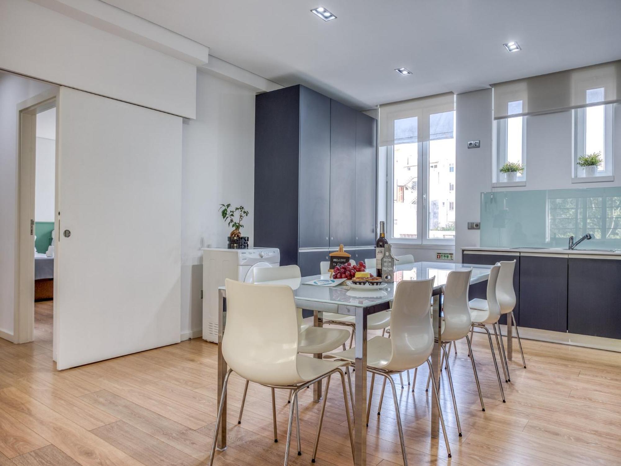 Spacious Near Bolhao Market Apartment Porto
