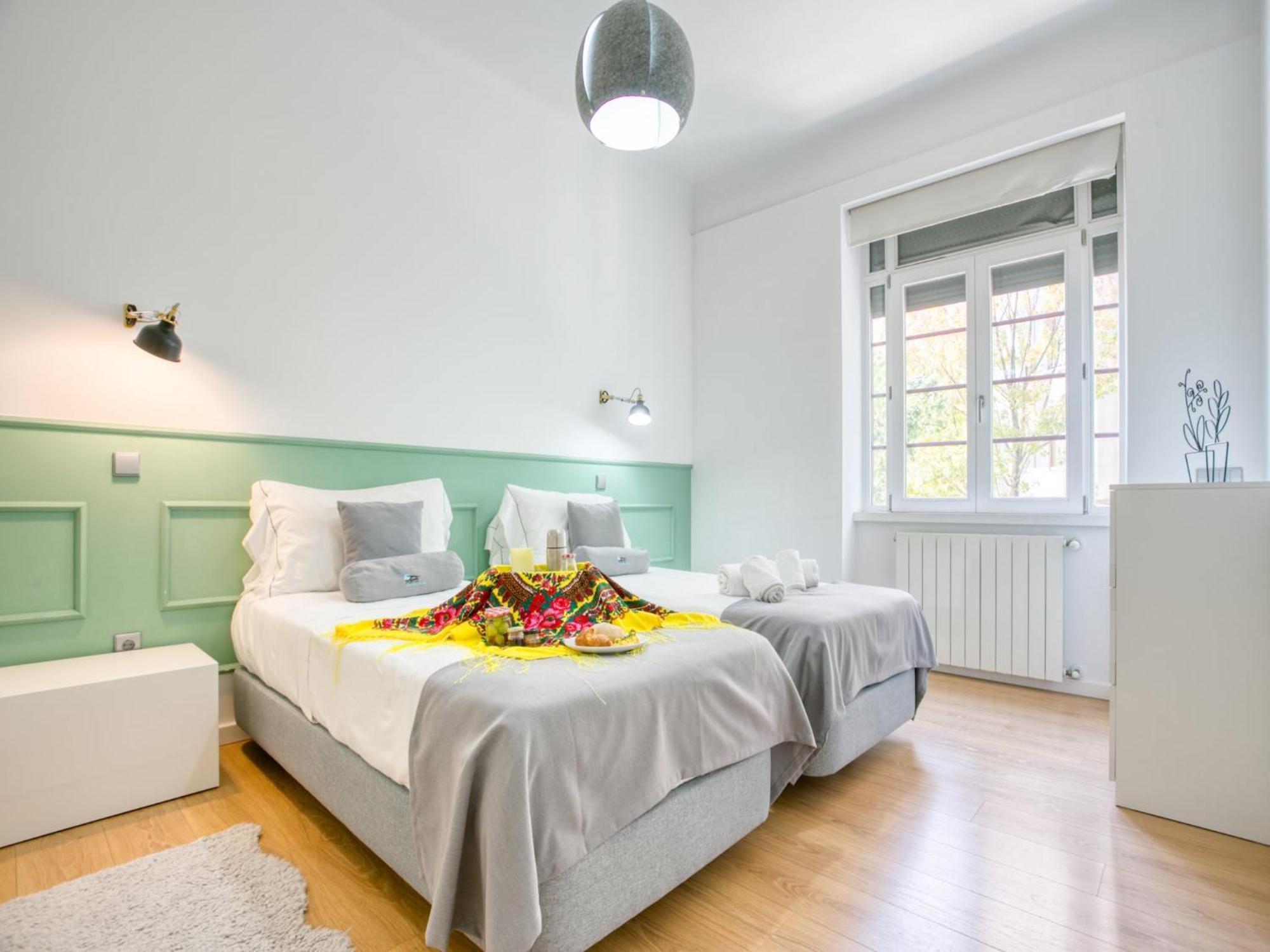 Apartment Spacious Near Bolhao Market
