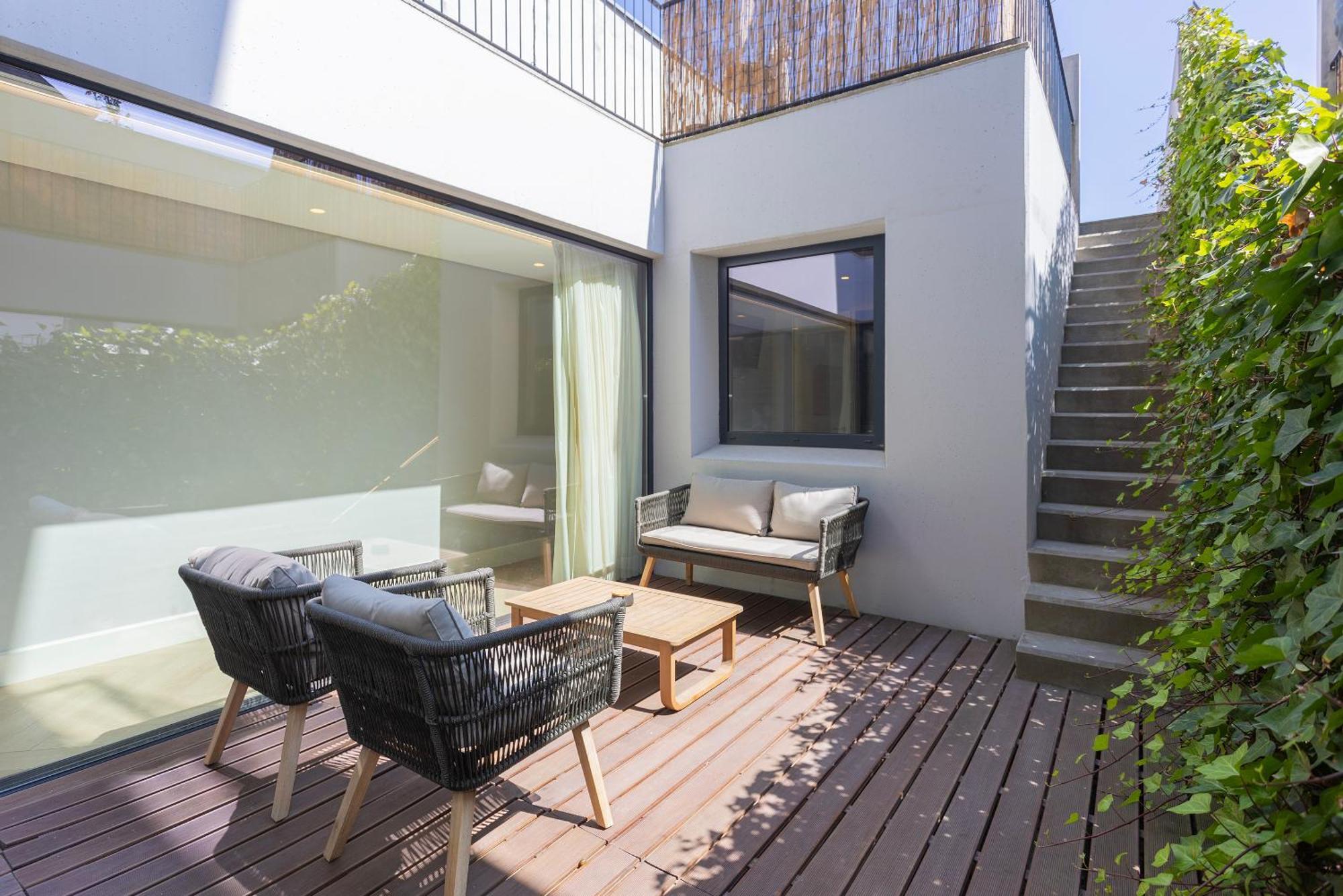 Liiiving In - Pool Paradise Appartement