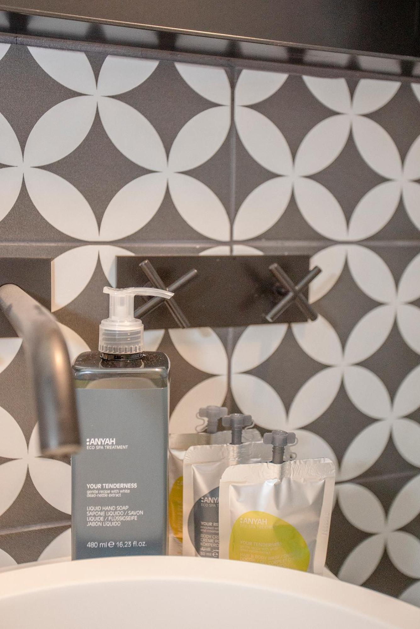 Liiiving In - Ribeira Design Appartement *