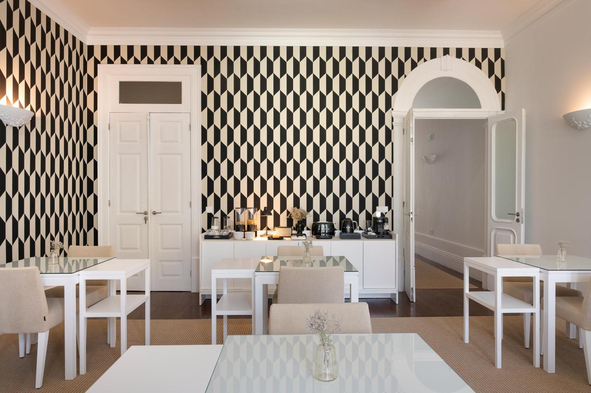 Comfort Charming Cedofeita Bed & Breakfast