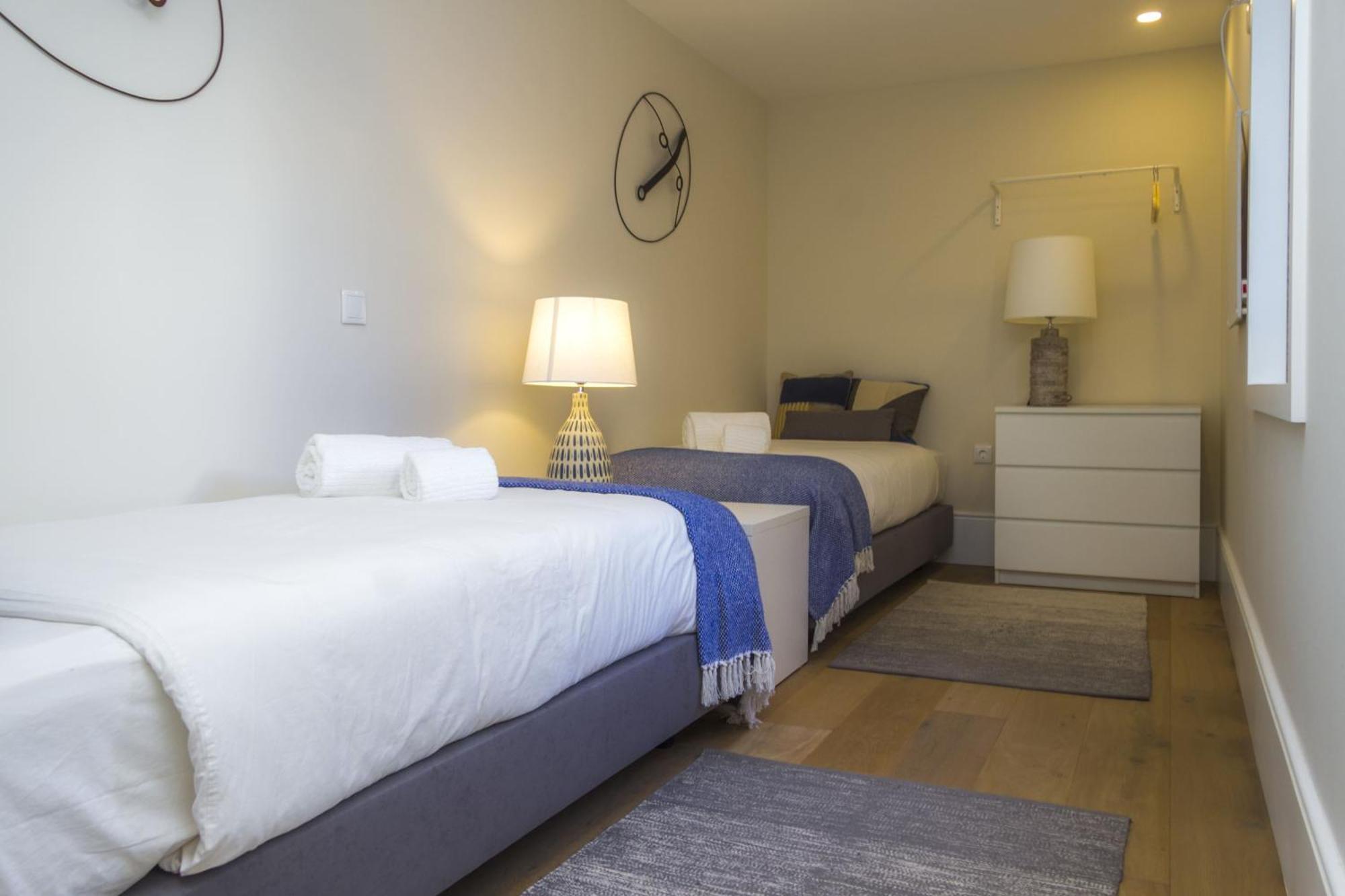 Liiiving In | Garden Flat Apartment Porto