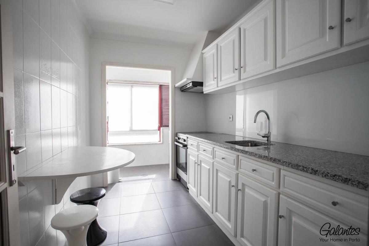 Downtown 1bedroom Silence Street Self Check In Apartment Porto