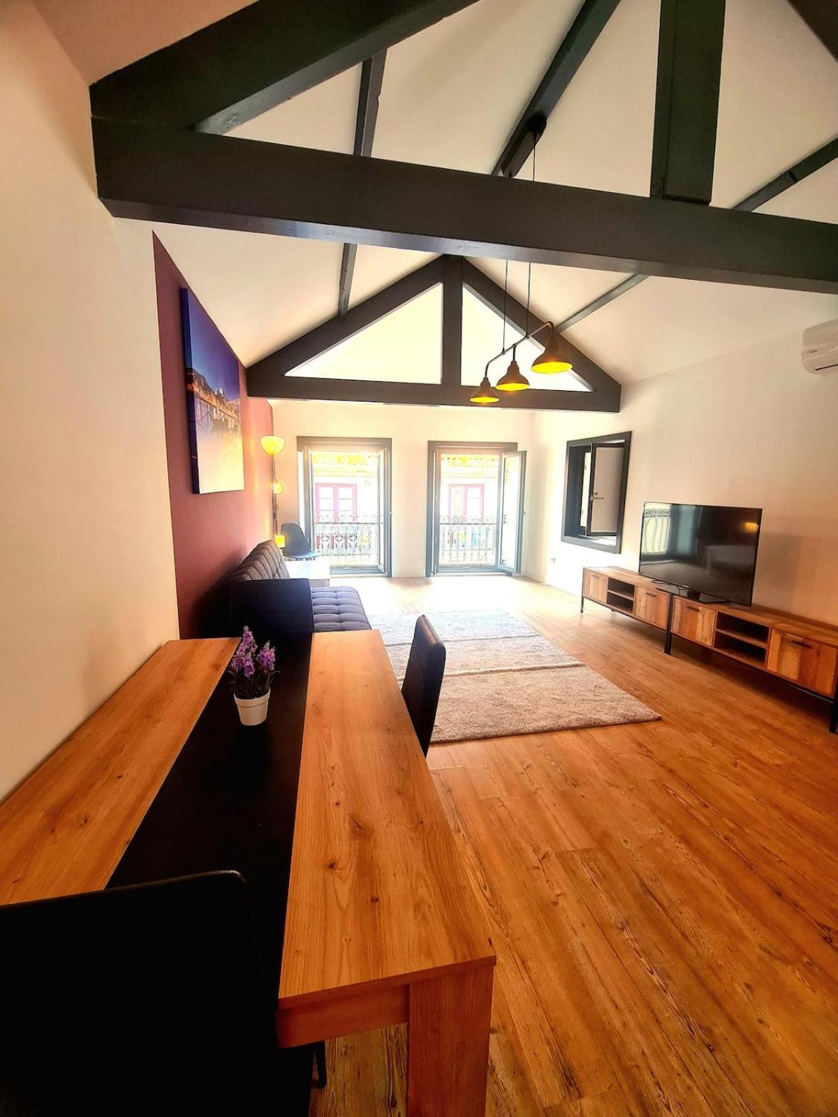 Taipas Old Flats Apartment Porto