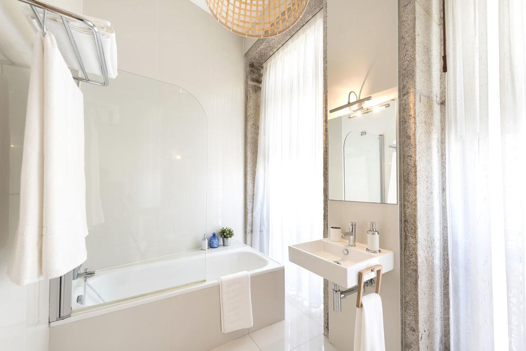 Apartment Lovelystay Sweet Mouzinho