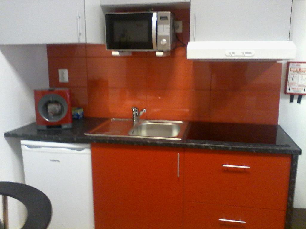 Metro-Apartment Rnal Nº35375 Al-Chamada Para A Rede Movel Nacional * Porto