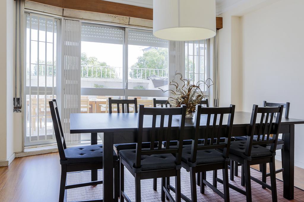 Downtown With Terrace - 4 Bedrooms Apartment Porto