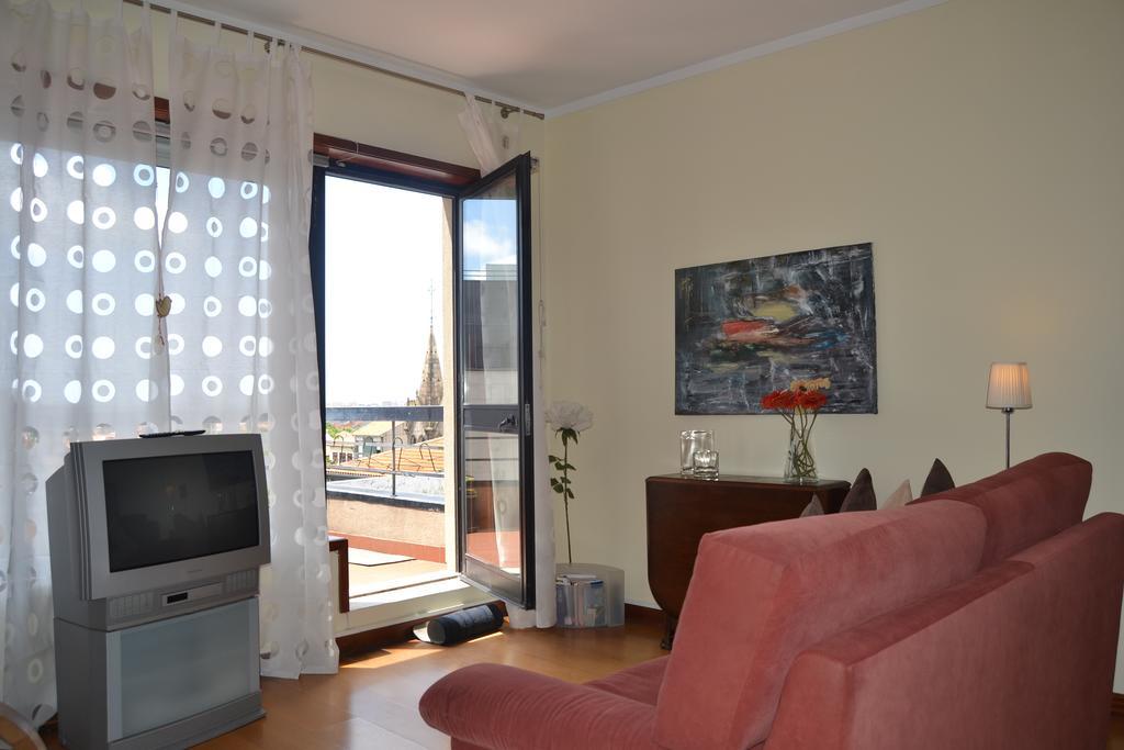 Guestready - Balcony Over * Porto